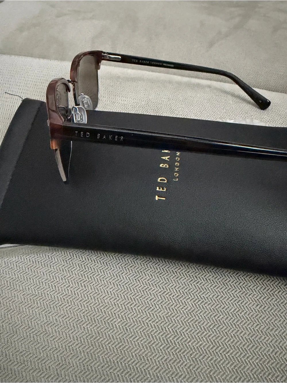 Ted Baker Men's Sunglasses - Tortoiseshell Brown Frame, Polarized Lenses